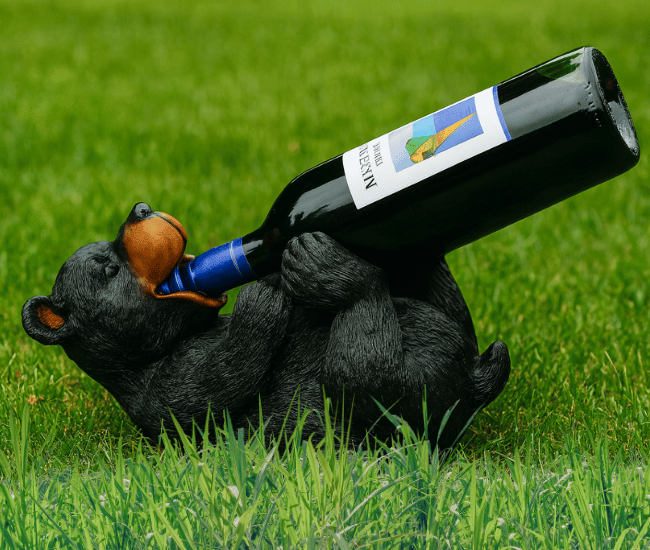 Bear Chug Wine Holder